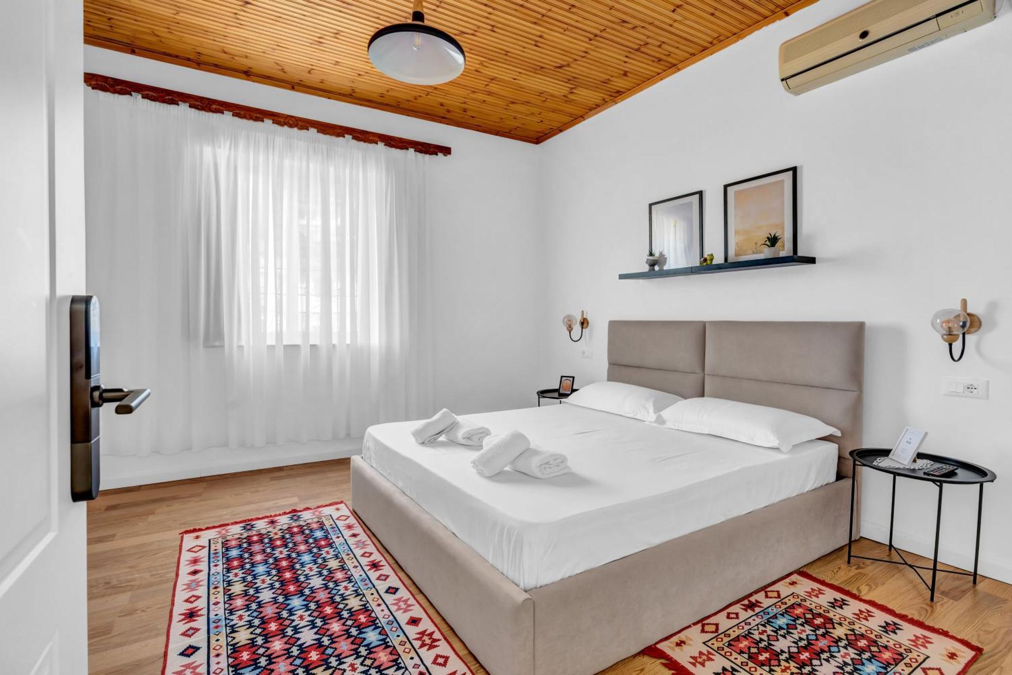 Nika'S Guest House Berat Exterior photo